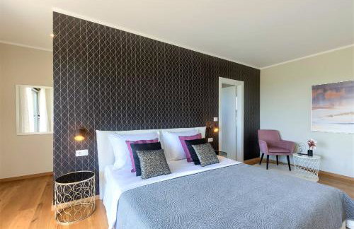 Luxury Villa Hedone with heated pool, welness and playground - Photo 19