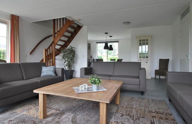 Villa With Whirlpool and Sauna in Makkum - Foto 9