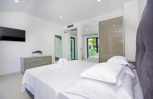 Villa Sokol with tennis court, heating pool, gym and sauna - Foto 23