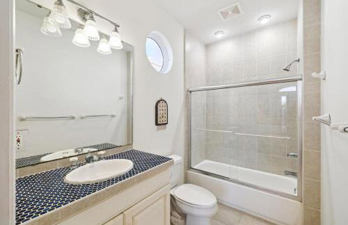 1st to the Beach-Sunset Beach-Beachfront-Pet Friendly-Hot Tub - Foto 32