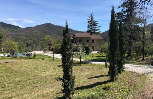 Casale del Pozzo-Villa with pool - Fosdinovo in the borgo of Pulica - Foto 4