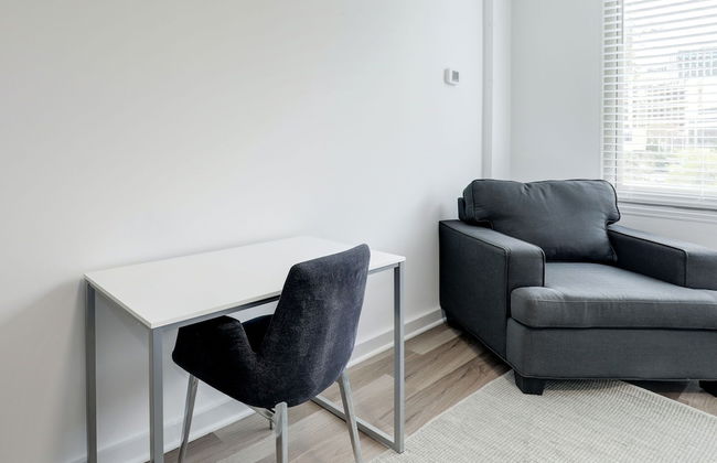 Arlington Modern Comfort Meets City Life - Foto 68