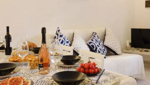 Villa With Climate, Wi-fi and Private Parking - Foto 4