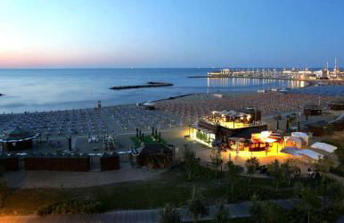 Residence Record - Photo 26