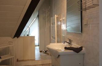 SEA YOU- Ruhige Wohnung mit Terrasse nur 5 Minuten zur Müritz - Foto 12