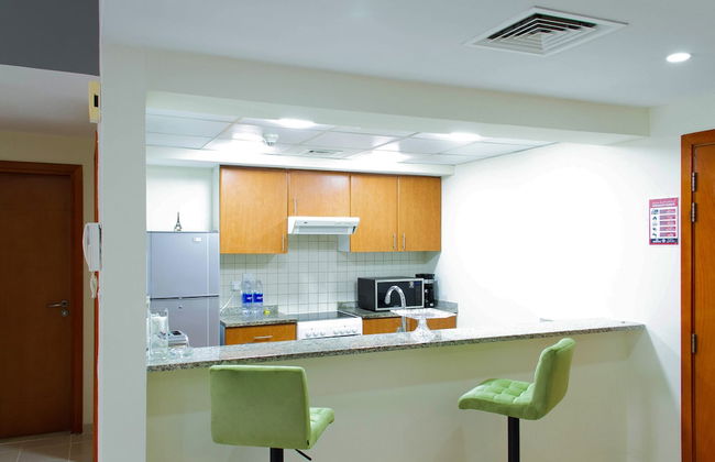 Waterfront Greens View - Foto 14