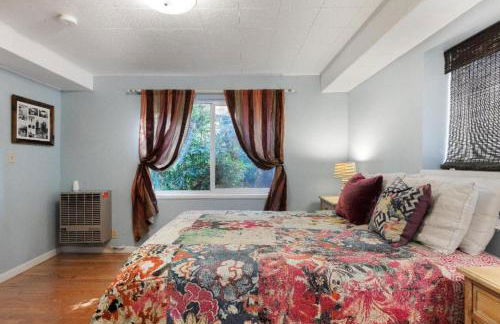 Large 1 Bedroom Apartment, Home Theater, Fireplace - Foto 8