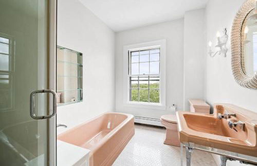 Cranberry Hill | 9 BR 22 Acre Estate | Sleeps 24 - Photo 54