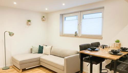 1,5-Zimmer, Top ausgestattet, 4 Pers, Souterrain, Self Check-in, Parkplatz, Netflix & Amazon Prime - Foto 4