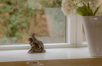 Lakeside Cotswolds Retreat with Private Hot Tub set on Lower Mill Estate - Photo 11