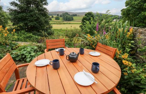 2 Holme Pool - Photo 2