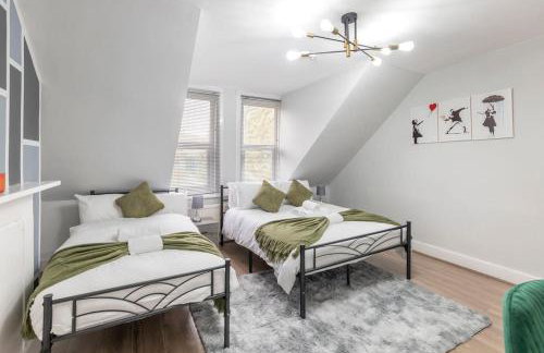 Crystal Palace Stylish Gem Slp 4 Next to Transport - Foto 10