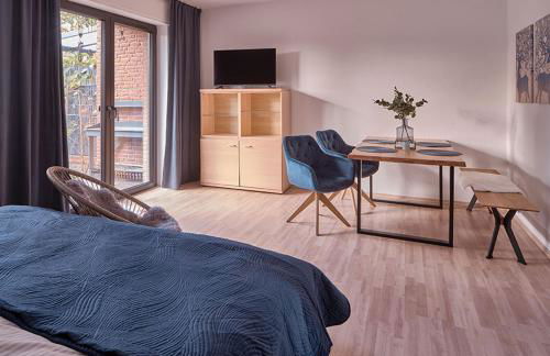 KATARINAS HOUSE mit 2 FeWo stilvoll, gemütlich & zentral Boxspringbett, Parkplatz, Balkon oder Garten - Foto 3