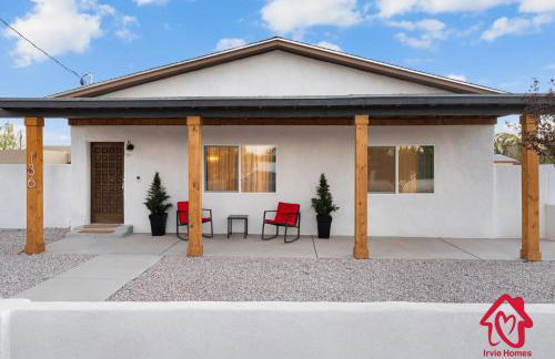 ValleyVibe: Modern Comfort in North Valley - an Irvie Home - Foto 35