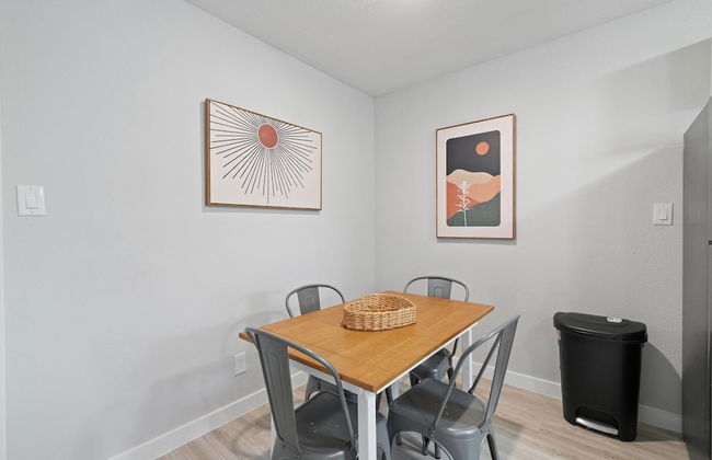 Modern 2BR Near UT Hyde Park Evonify - Foto 19