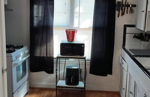 Family Friendly Upper Flat Minutes from Downtown, LCA & Ford Field - Foto 15