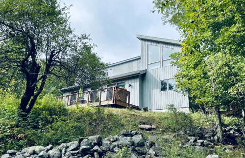 Mountain house w/ stunning views & gourmet kitchen - Foto 41