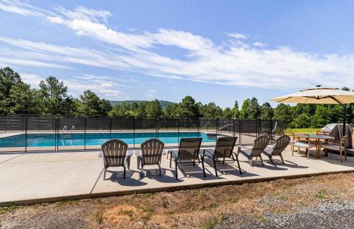 Private Retreat! Pool, Hot Tub, Awesome Views, Washer & Dryer, Wi-Fi, Near Rome, GA - Foto 58