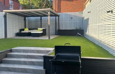 The Grand 4-Bed Ebbsfleet Home - Big Garden & Parking Space, Near Bluewater - Foto 31