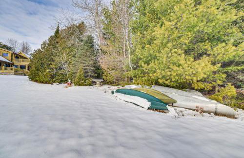 On-Site Trails and Private Beach! Lake Huron Retreat - Foto 35