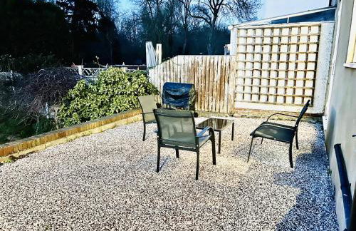 E2M Stays Beautiful House Close To Heathrow Airport- Walking Distance To Thames River - Foto 10