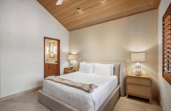 Puunoa - CoralTree Residence Collection - Photo 37