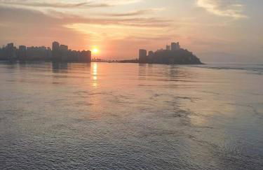 Apartamento mobiliado prédio frente ao mar - Foto 30