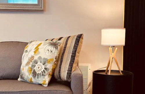 All Seasons Cottage - Game Room - Firepit By Zen Living Short Term Rental - Foto 26