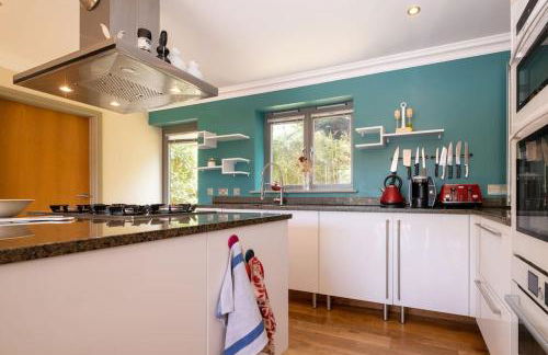 Stunning 5-bed 3-bath house close to the sea! - Foto 18