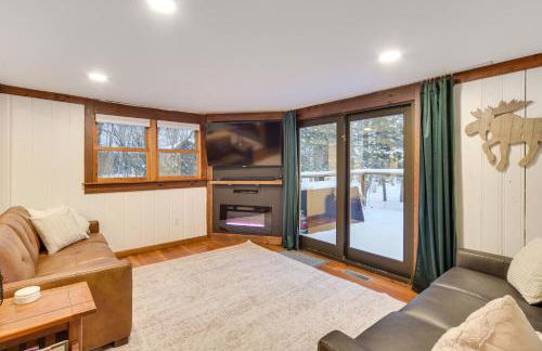 Waterfront Duluth Cabin with Deck and River View! - Foto 1