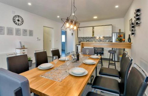 Gorgeous Home In Varazdin Breg With Sauna - Foto 23