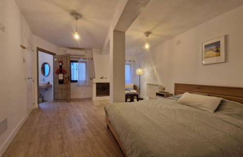 Habitación amplia y tranquila con baño privado en piso compartido - Photo 58