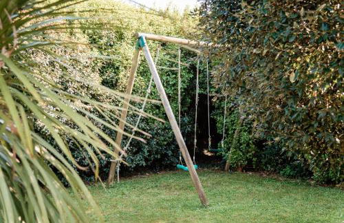 Tipoz'Immo - Belle Bretagne piscine chauffée - proche de la mer - wifi inclus - linge inclus et lits faits - jardin clos - animaux bienvenus - proche des commerces et des attractions touristiques - Foto 54