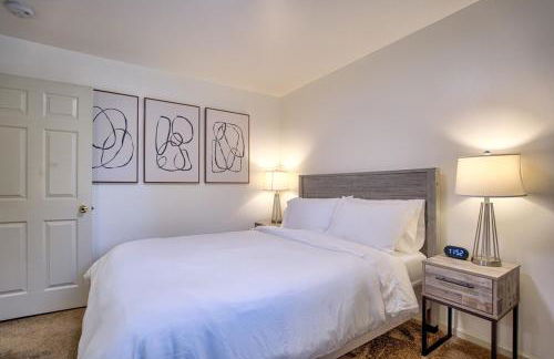 30 Day Minimum - Entire House AC Washer & Dryer - Photo 11