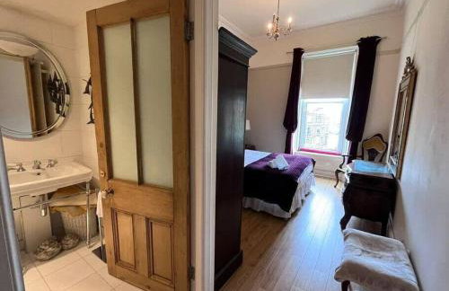 Wonderful 3 Bed West End Flat - Foto 13