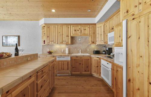 Bristlecone at Deer Valley Resort - Three Bedroom Condo with Hot Tub #503 condo - Foto 22