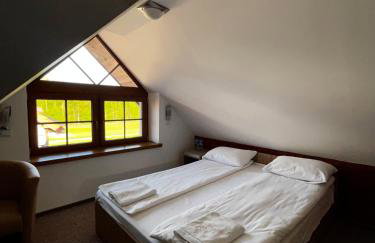 Dwór Sulejów - Photo 17