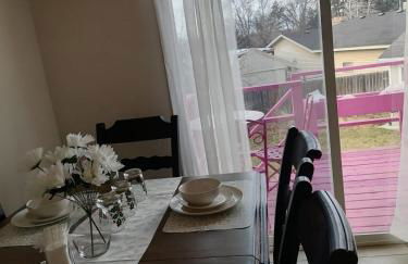 Beautiful home with your own entrance in Sandy - Foto 9