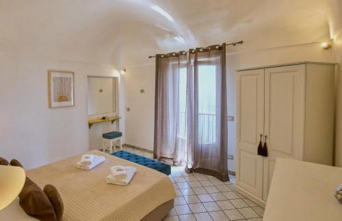 Holidays Perla d'Amalfi - Live the Coast & Private Parking - Photo 12