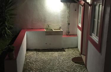 Lisbon Cozy House w/Garden and Pool - Foto 29