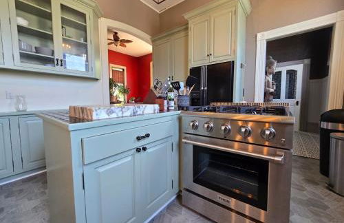 Charming Unique Themed Victorian Elegance - Foto 62