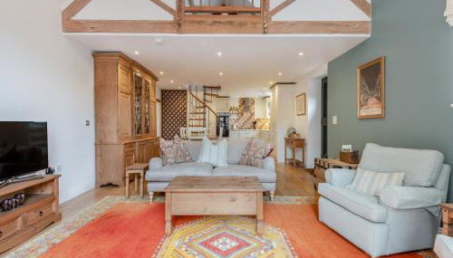 Knighton Mill Dairy - Foto 1