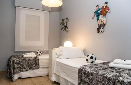 Alcam Camp Nou Stadium Big Apartments - Photo 2