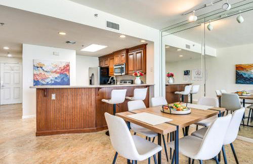 Oceanfront Destin Condo with Pool and Beach Access - Foto 6