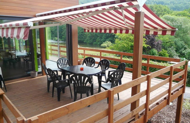 Lovely Modern Cottage With Sauna, Bubble Baths and Even a Beach on the River - Photo 11