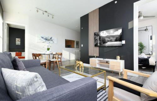 Relaxing 2BR-Southtown Near Rvrwalk, Dome & Conv - Foto 1