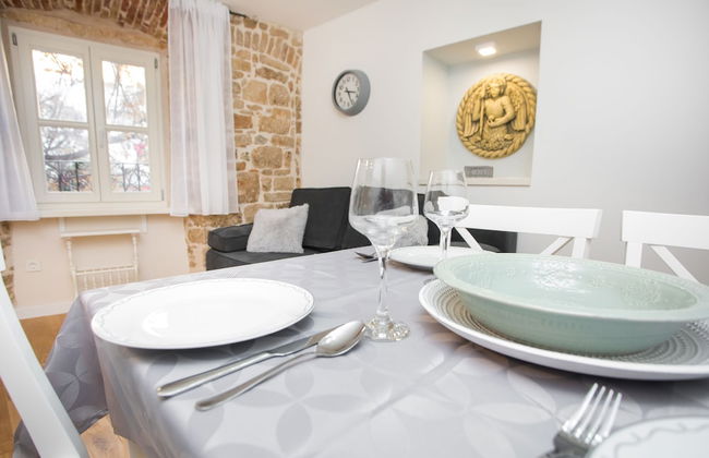 Residence Teatro - Near Cathedral of St James - Foto 15