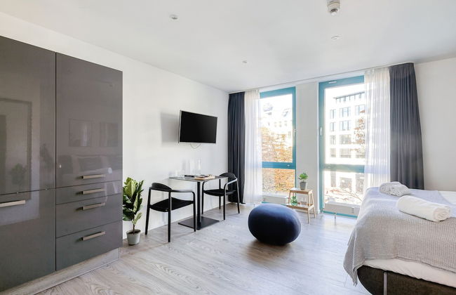 Limehome Köln Friesenplatz - Foto 14