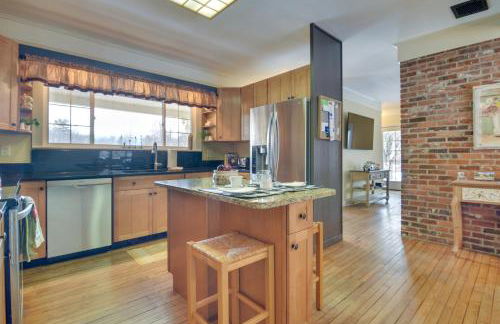 Farmhouse on Ammonoosuc River Near Cannon Mountain - Foto 8