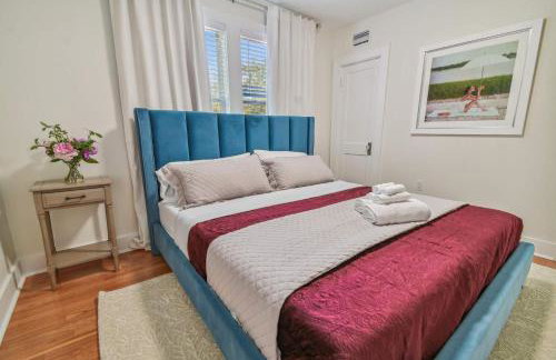 Top Floor - Sun Filled Home - Jacuzzi - Pets Ok - Foto 14